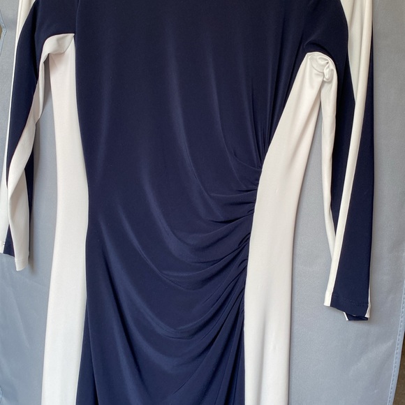 LAUREN. Color is more deep blue and off white. Unfortunately doesn’t fits. - Picture 2 of 7